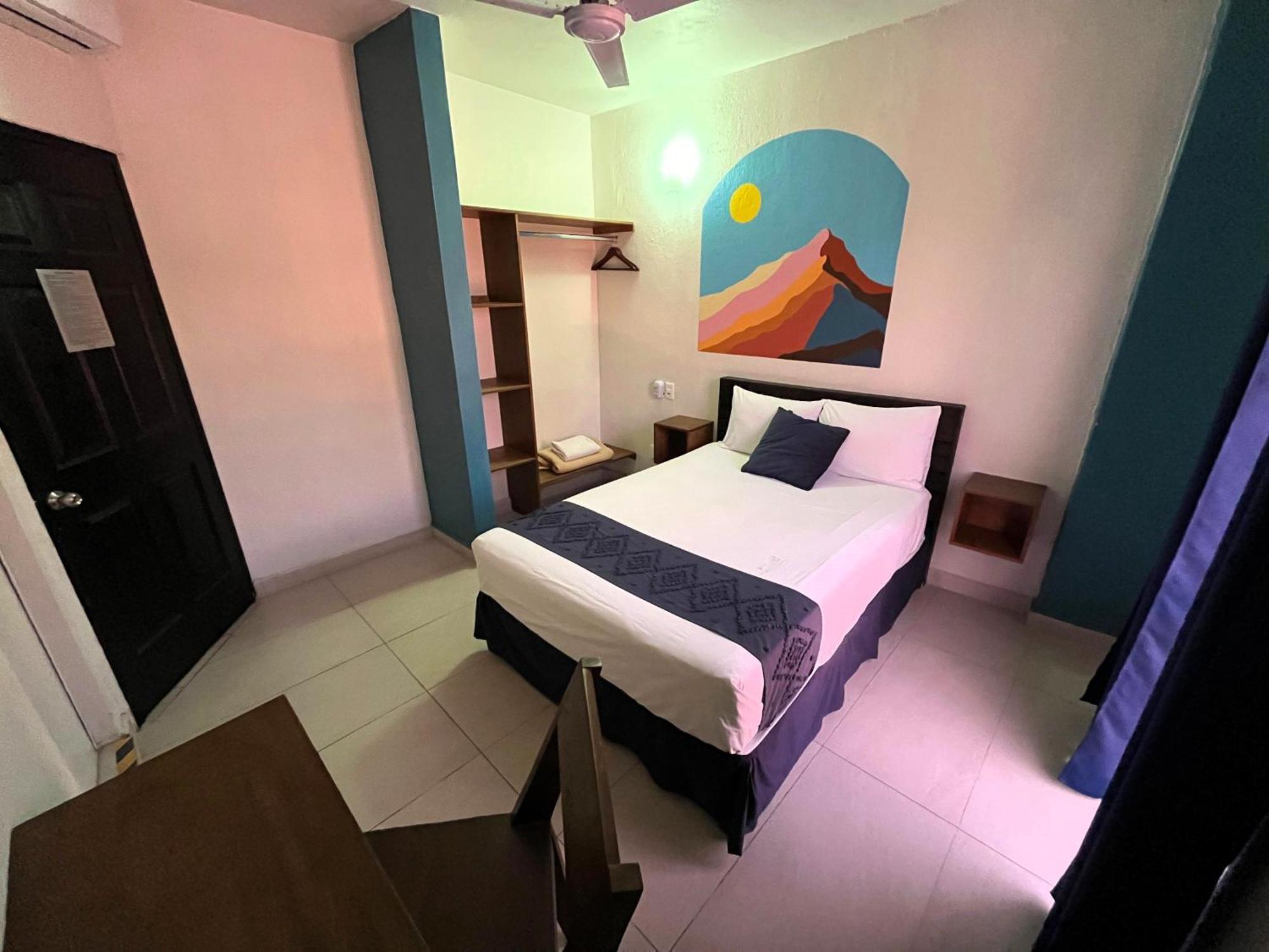 Hotel Juarez 70 Colima Exterior foto